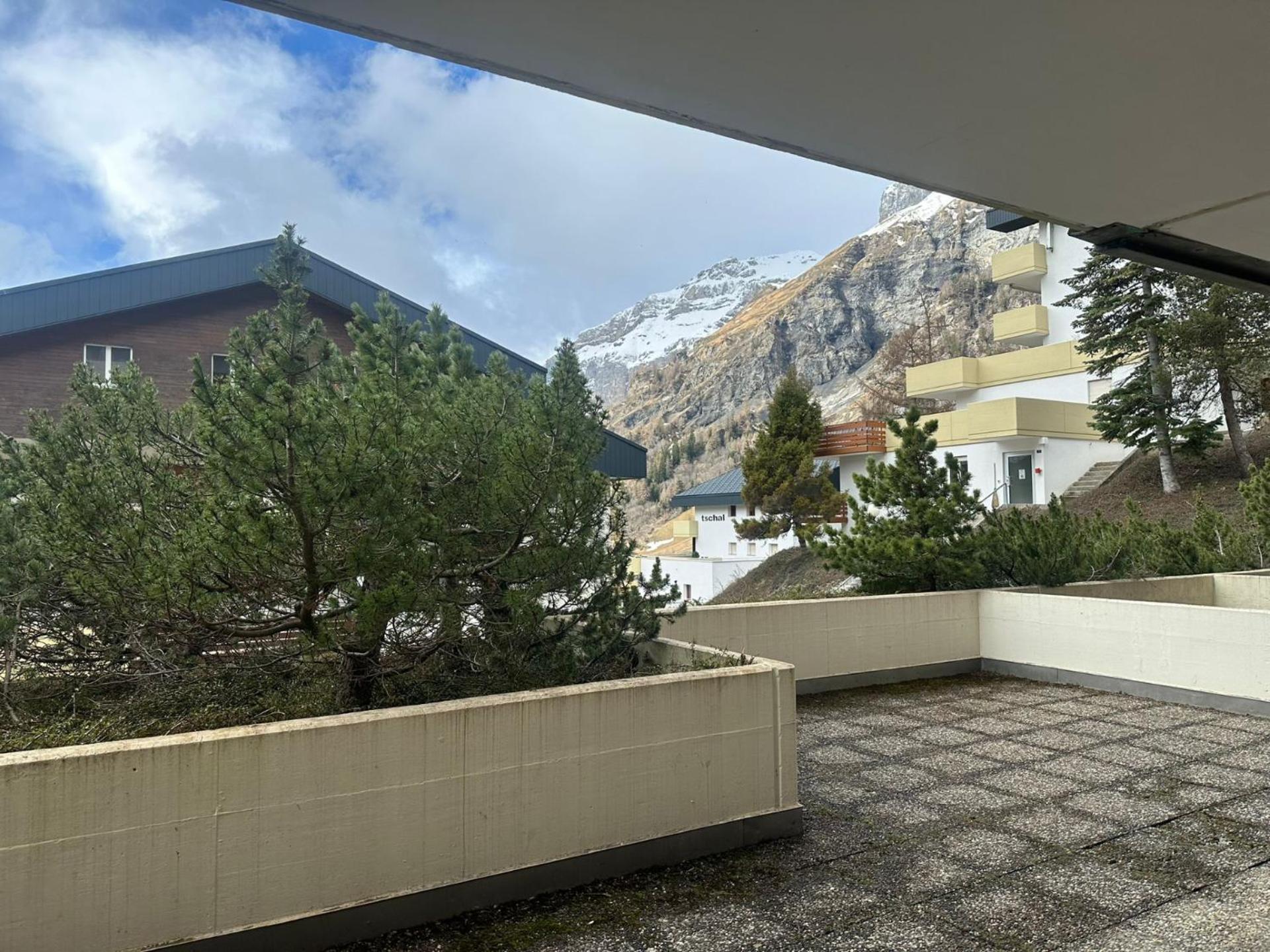 Apartment Avec Grande Terrasse Les Bains